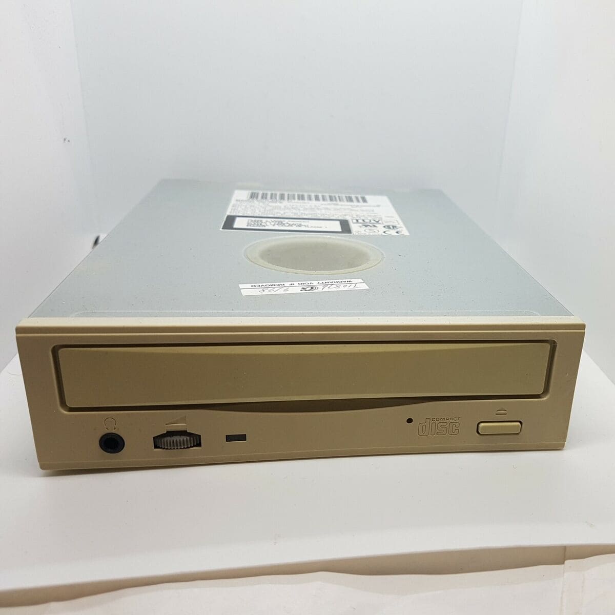 Creative Labs CR-588-B 32x IDE Internal CD-ROM Drive