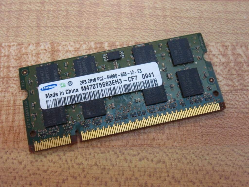 Samsung M470T5663EH3-CF7 2Gb 128Mx8 DDR2 SODIMM Notebook Memory