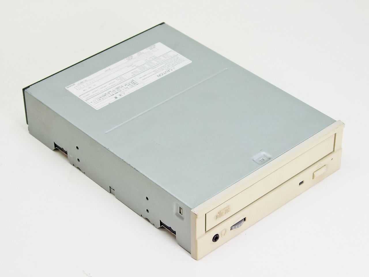 Toshiba XM-5702B 12x ATAPI/IDE Interface 5.25" CD-Rom Drive