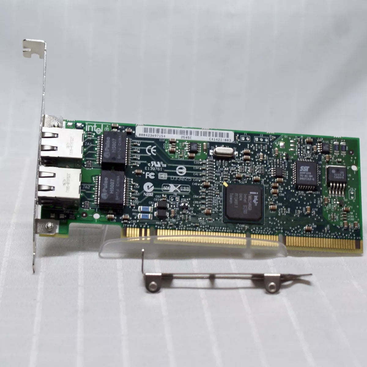 Intel C41421-003 Pro/1000 MT Dual-Port 1000Base-T PCI 128Kb Low-Profile Plug-in Network Server Adapter